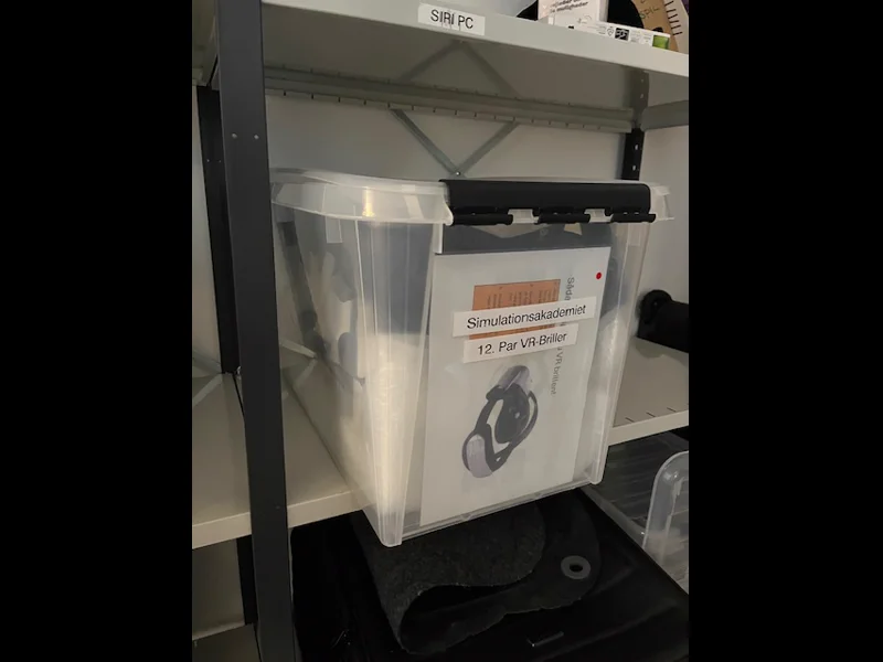 Kristina Frederiksen sammen med TR Frey Tøiberg og undervisere på Simulationsakademiet